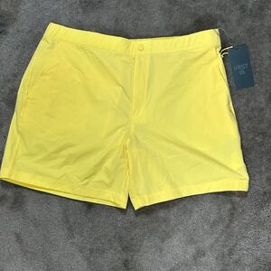 VRST Relaxed Fit Seersucker TextureShort Mens XL Yellow 6 Inch Inseam